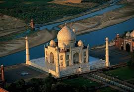 Grave Architecture of Taj Mahal