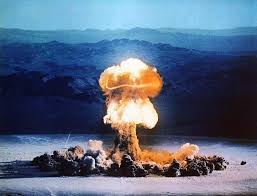 مقاله کاربرد سلاح‌های هسته ای از دیدگاه حقوق بین الملل